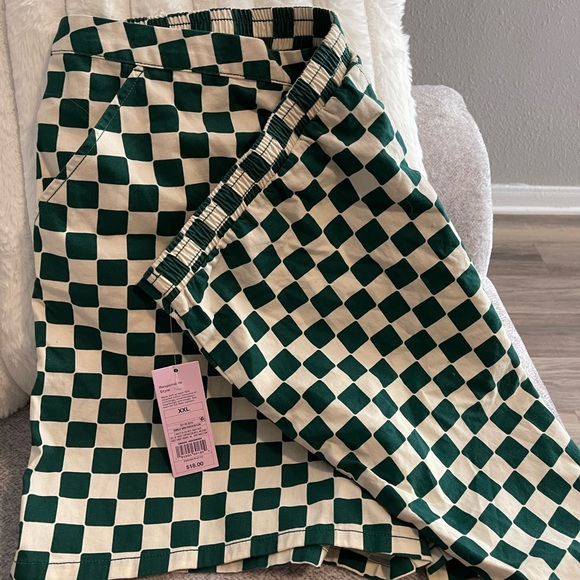 Nwt Merona green and white checkered shorts XXL - Picture 2 of 2